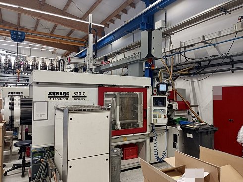 ARBURG 520C 2000-675 Injection moulding machine