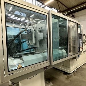 KRAUSS-MAFFEI KM 420-3500 C2 Injection moulding machine