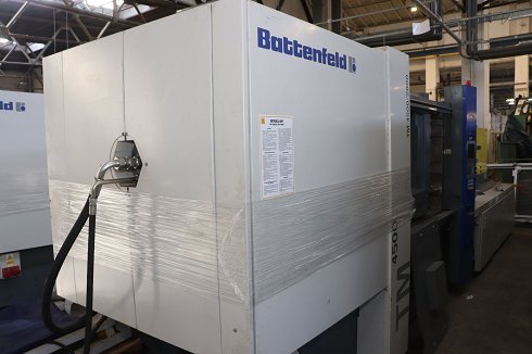 BATTENFELD TM 4500/2800 Injection moulding machine