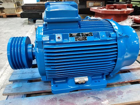 MOTOR TRIFASICO WEG W22 45KW/60CV IE2  1500RPM.400/690V.50HZ.IP55 B3 AILS: F