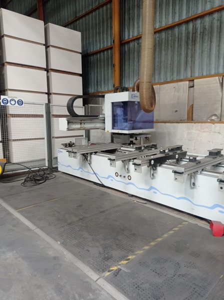 Centro de mecanizado CNC (madera) HOMAG BHC VENTURE 2 M