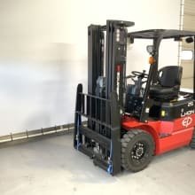 EP EFL 252 LI-ION Fork lift