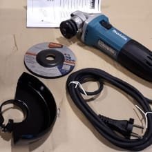 MAKITA GA4530R Angle Grinder