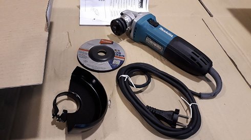 MAKITA GA4530R Angle Grinder