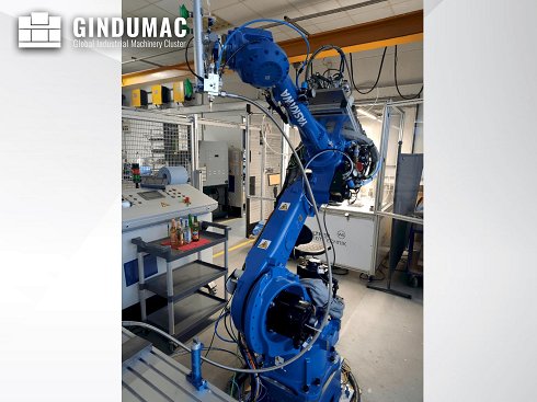 Máquina robot YASKAWA 6VX88 (2020)