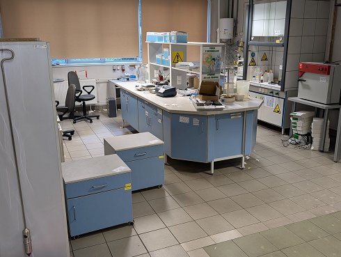 laboratory inventory / furniture