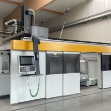 Centro de trabajo CNC (madera) Biesse Materia CL 3015 - Máquina de demostración