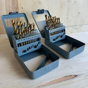 2 Sets Of Drill Bits (4 elementos disponibles)