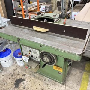 SCHNEIDER SK 2/4 Bench router