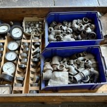 Item Malleable cast iron fittings Pressure gauge