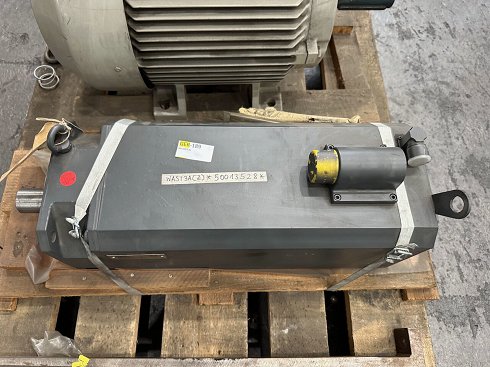 SIEMENS 1FT6108-8AB71-4AE4 SIMOTICS synchronous servo motor feed drive