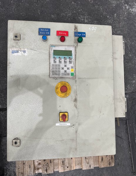 SIEMENS S7 Control cabinet with control elements