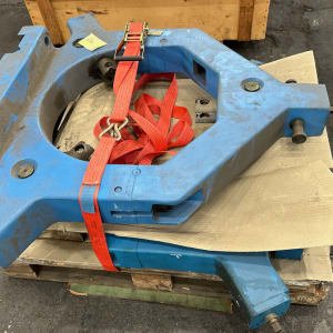 Item (2x) moving steady for heavy machinery construction 500 mm