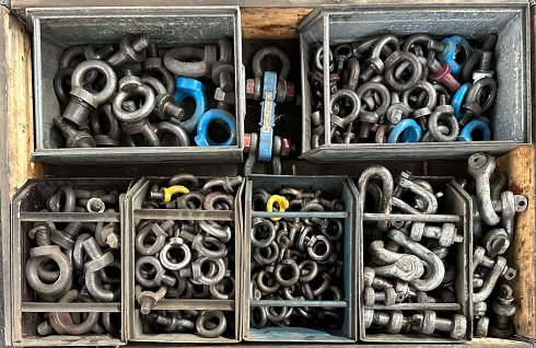 Item load lifting equipment, eyebolts, shackles, lashing stops