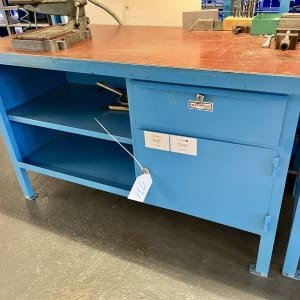 HANEU Workbench with contents