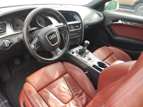 Audi S5 - Matrícula P2390BCT (2020-V-46899)