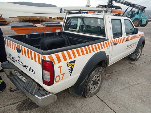 Nissan NP300 Pick Up 2.5 - Matrícula 2371GNG