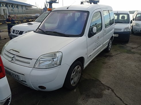 Citröen Berlingo HDI 90 SX - Matrícula 9096CYD