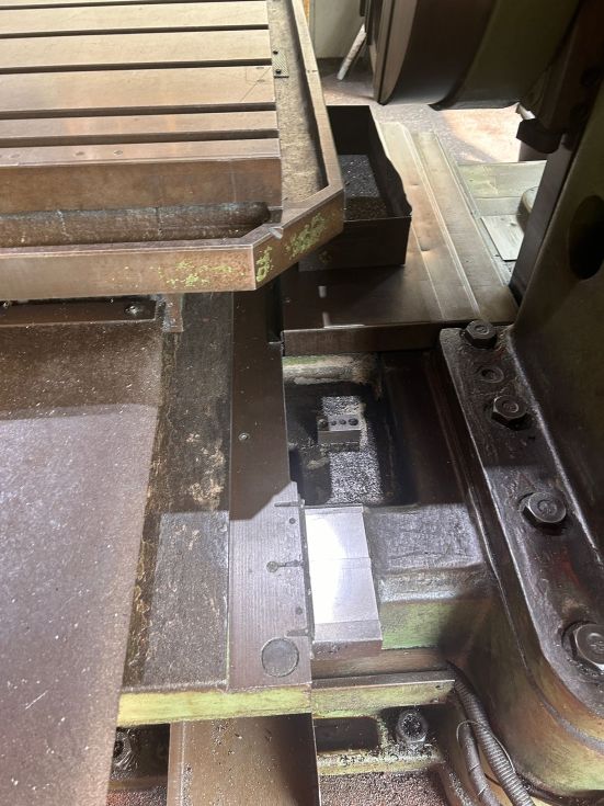 Table type boring mill Retos - W100A MACH-ID 8884