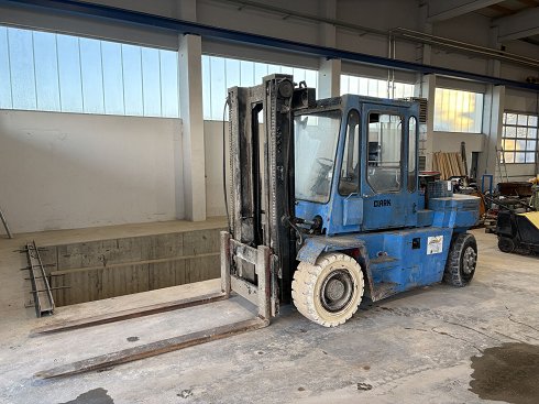 CLARK DPL 60 Diesel forklift truck