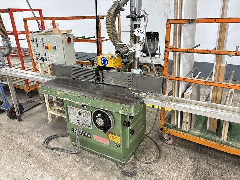 SCHNEIDER SK 2/4 Bench router