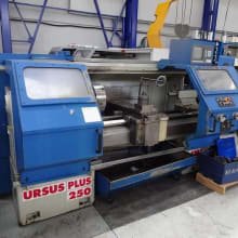 Torno CNC CMT URSUS PLUS 250