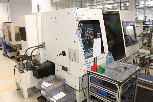 Torno CNC TRAUB TND 300