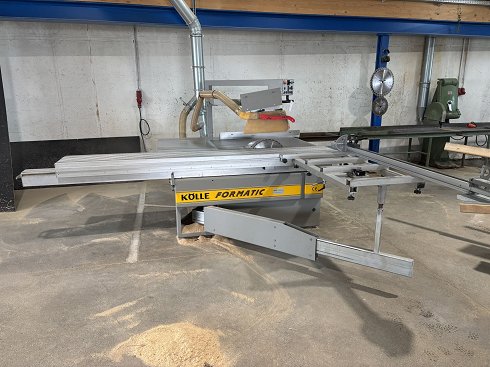 KÖLLE Formatic Sliding table saw