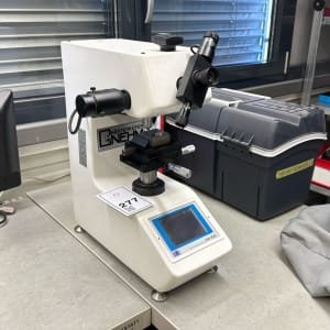 Otra máquina de medición GNEHM FM-700