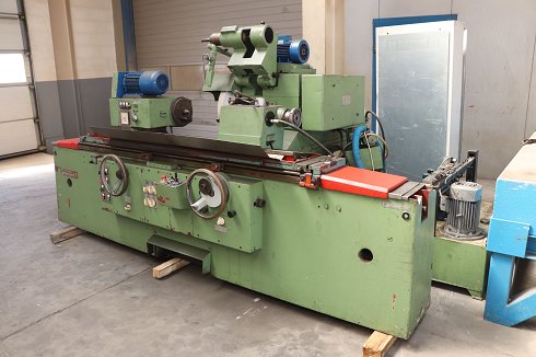 TOS HOSTIVAR BHU 40-A/1000 Shaft grinding machine