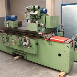 TOS HOSTIVAR BHU 40-A/1000 Shaft grinding machine