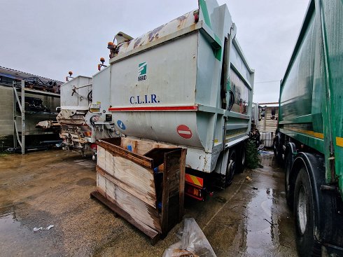 IVECO MAGIRUS Vehicle for waste transport