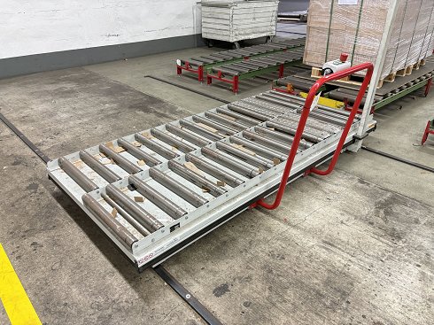 WTT E10.10.10.2.0.QVW Cross transport trolley with scissor lift table