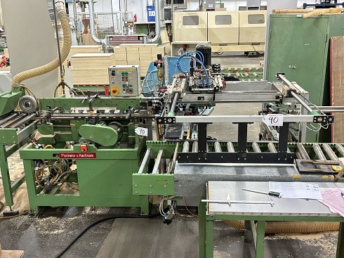 PANKOKE & KOCKSIEK Drilling and grooving line for drawer fronts