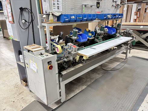 Pneumatic assembly press