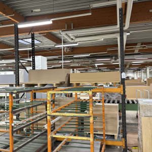 Heavy duty shelving