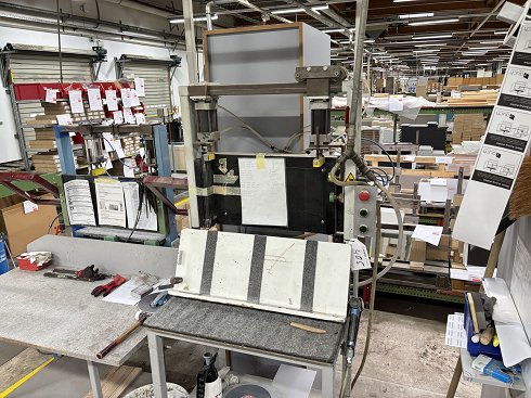 STEFFEN Pneumatic assembly press