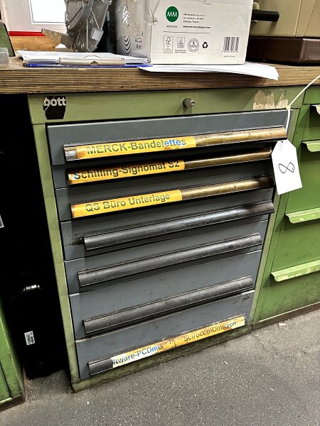 BOTT Workshop drawer cabinet with contents