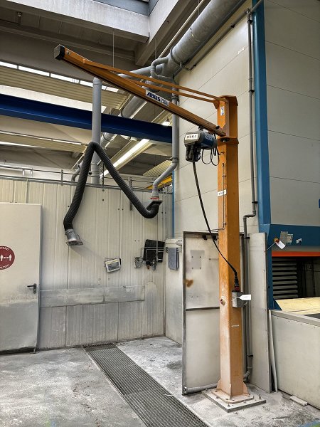 ABUS Column-mounted slewing crane