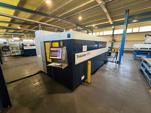 Cortadora láser TRUMPF TruLaser 3030