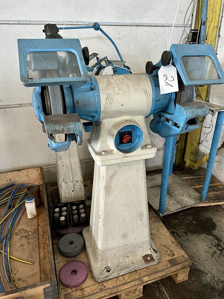 VEB Bench grinder