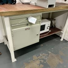 HANEU Workbench with contents