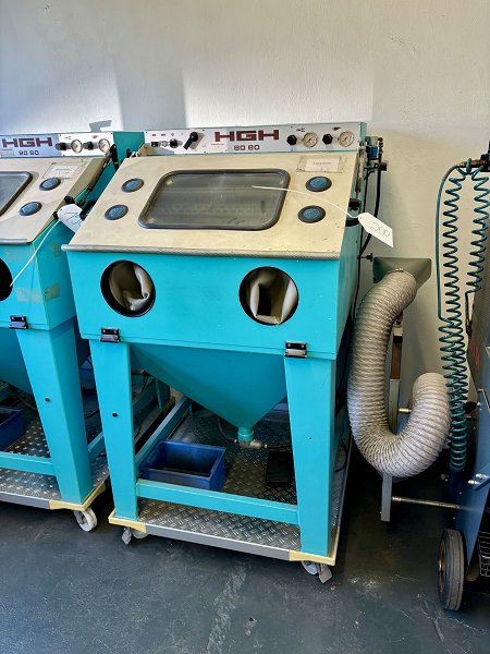 HGH 8060 Sandblasting system