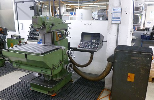 DECKEL FP 3 A Tool milling machine