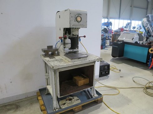 HANNIFIN F20-21N Single column press