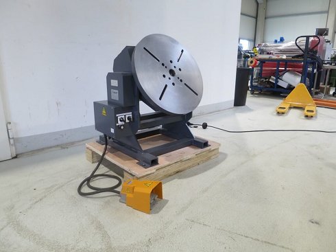 UWM WP 500 Welding table