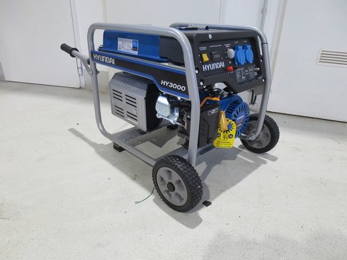 HYUNDAI HY 3000 Generator