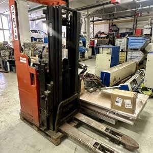 BT SSE 135 L Order picker