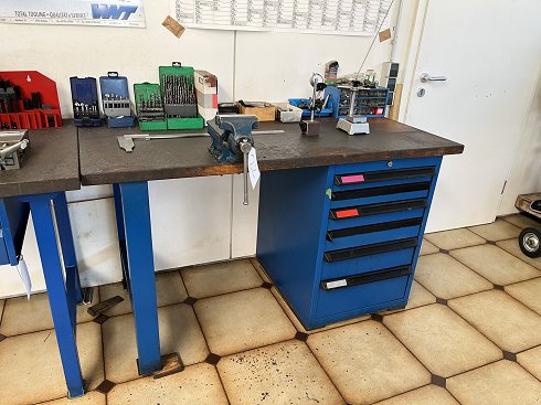 Workbench with contents