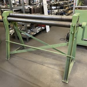 Three-roll bending machine